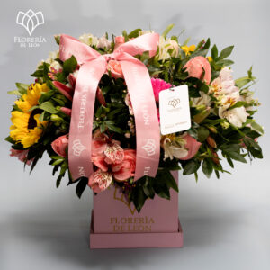 Caja de Flor Variada (lila)