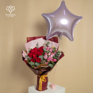 COMBO 24 rosas bicolor + globo liso