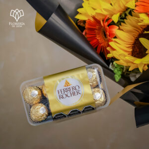 Alternative view of Combo ramo girasoles y gerberas + globo + chocolates
