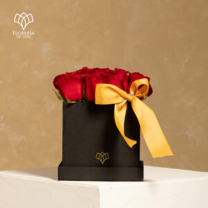 Caja de 16 Rosas