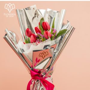 Ramo 10 Tulipanes